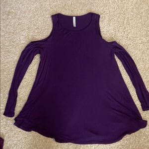 Purple cold shoulder flowy long sleeve shirt